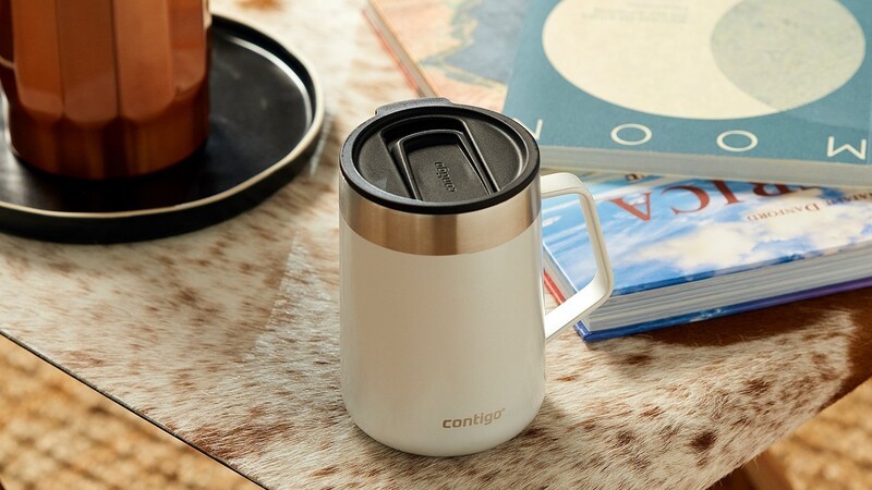 Contigo White Render